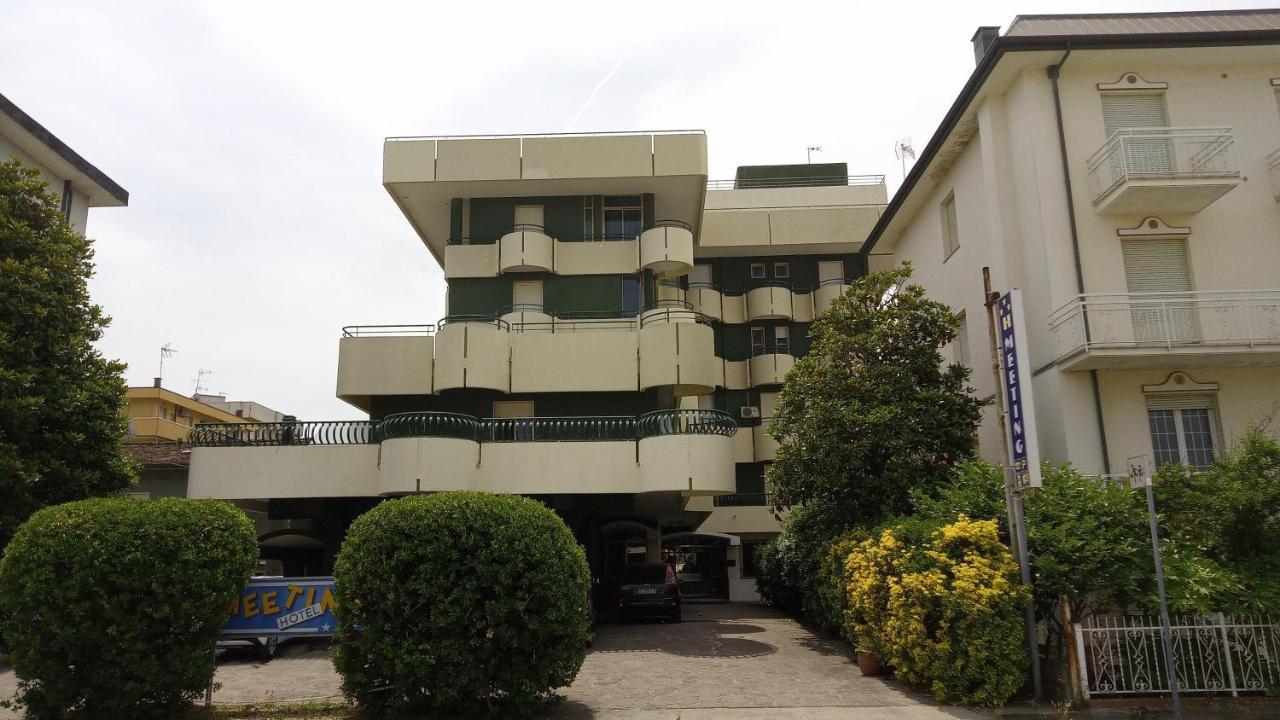 Meeting Hotel 3*